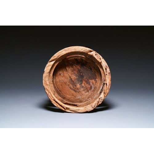 408 - A Chinese huanghuali wood circular incense stand with mythic animals, 'xiangji', MingDescription:H.:... 