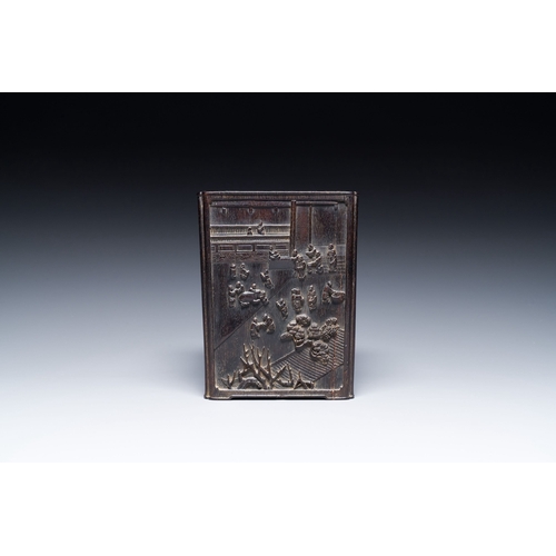 412 - A Chinese square zitan wood brush pot with narrative design, 19th C.Description:H.: 15 cmCondition r... 