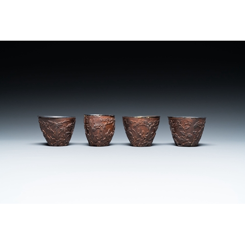 414 - Four Chinese silver-lined coconut cups, Wang Hengxin çæé¦¨ mark, 19/20th C.Description:H.: 5 cm ... 