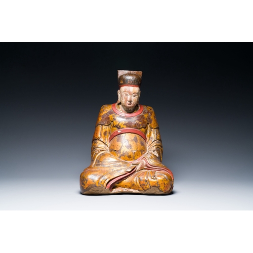 433 - A Chinese or Vietnamese lacquered and gilt wood sculpture of Buddha, 16/17th C.Description:H.: 47,5 ... 