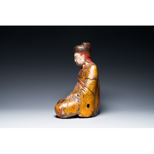 433 - A Chinese or Vietnamese lacquered and gilt wood sculpture of Buddha, 16/17th C.Description:H.: 47,5 ... 