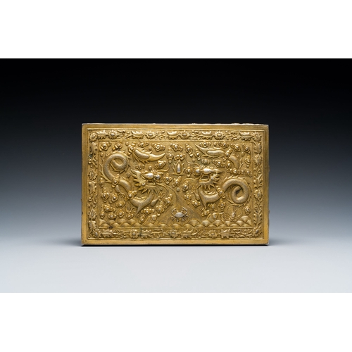 436 - A Chinese rectangular gilt silver 'dragons' box for the Vietnamese market, He Sheng åç seal mark... 