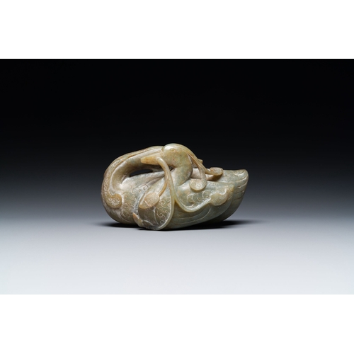 467 - A Chinese celadon jade group of two mandarin ducks, MingDescription:Dim.: 18 x 10 x 8,5 cm Provenanc... 