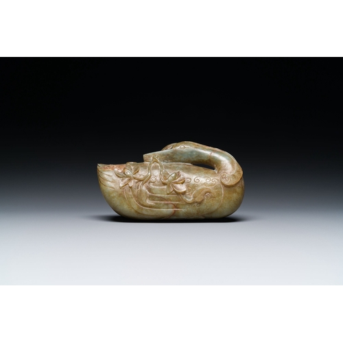 467 - A Chinese celadon jade group of two mandarin ducks, MingDescription:Dim.: 18 x 10 x 8,5 cm Provenanc... 