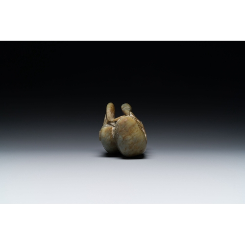 467 - A Chinese celadon jade group of two mandarin ducks, MingDescription:Dim.: 18 x 10 x 8,5 cm Provenanc... 