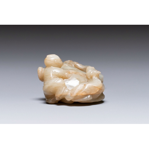 487 - A Chinese jade 'boy on a buffalo' group, QingDescription:L.: 8,5 cmCondition reports:Please contact ... 