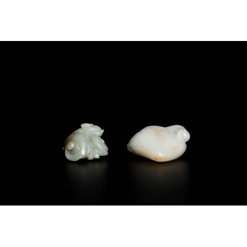 493 - Two Chinese white and celadon jade carvings of a goose and of a lion with cub, QingDescription:Dim.:... 