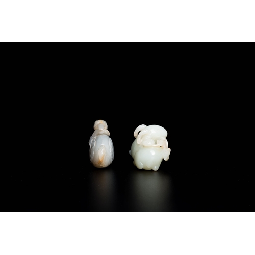 494 - Two Chinese white jade carvings of a mandarin duck and of a ram with his lamb, QingDescription:Dim.:... 