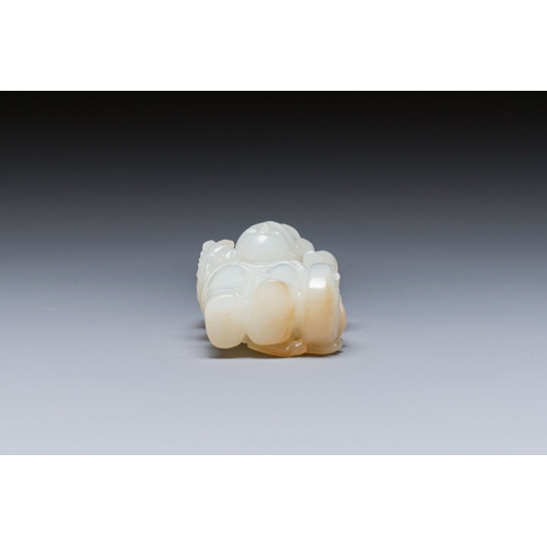 495 - A Chinese white and russet jade sculpture of two boys, QingDescription:H.: 7 cmCondition reports:Ple... 