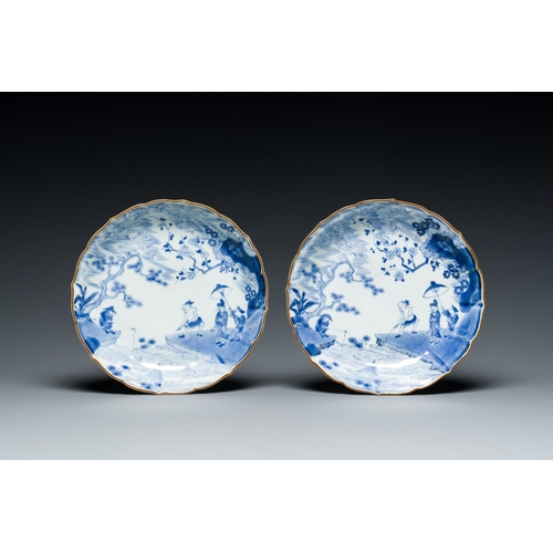 534 - A pair of Japanese blue and white Kakiemon-style plates, Fuku mark, Edo, 17/18th C.Description:Dia.:... 