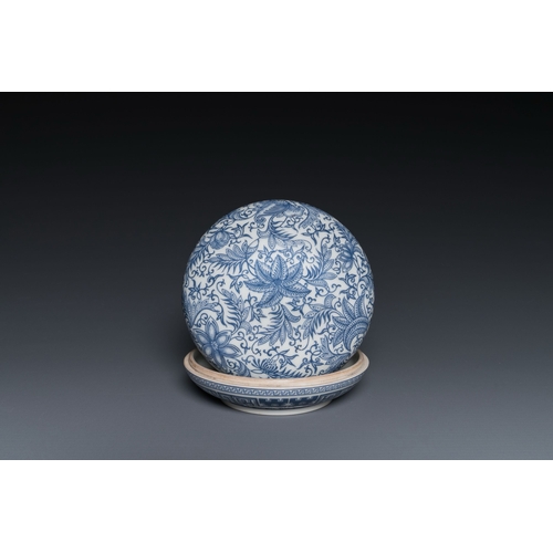 565 - A Chinese overglaze blue enamelled box and cover with floral design, probably RepublicDescription:Di... 