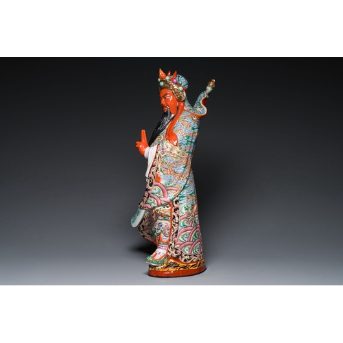 582 - A large Chinese famille rose figure of Guandi, signed Zeng Shandong æ¾å±±æ±, dated 1984Description... 