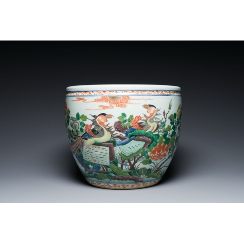 599 - A Chinese famille verte 'phoenixes' fish bowl, 19/20th C.Description:Dia.: 36,5 cm - H.: 31 cmCondit... 