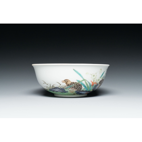 657 - A Chinese famille rose 'quails' bowl, Yongzheng mark, 20th C.Description:Dia.: 16,5 cm - H.: 6,5 cmC... 