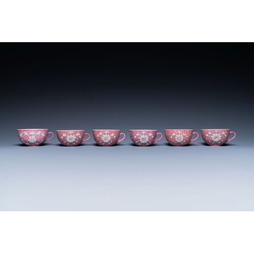 671 - A Chinese 15-piece tea service with lotus scrolls on a purple ground, Guangxu mark, 20th C.Descripti... 