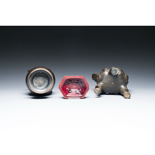 829 - A Chinese bronze 'immortals' censer and a vase, MingDescription:H.: 25 cm (the vase)Condition report... 