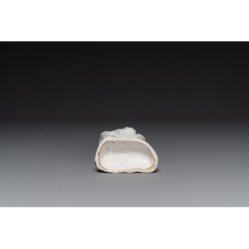 142 - A Chinese Dehua blanc de Chine group of Guandi on horseback and two attendants, KangxiH.: 20,5 cm 
 ... 