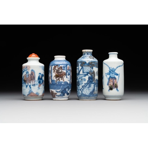 11 - Four Chinese blue, white and copper-red snuff bottles, Yongzheng and Daoguang mark, 19th C.H.: 8,1 c... 