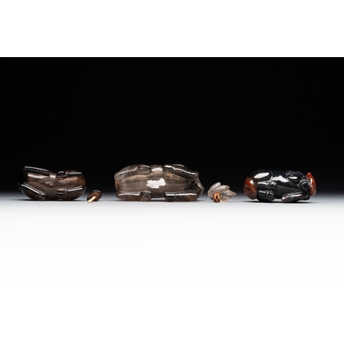 52 - Six Chinese smoky quartz animal-form snuff bottles, 19th/20th C.H.: 7,8 cm (the tallest incl. stoppe... 