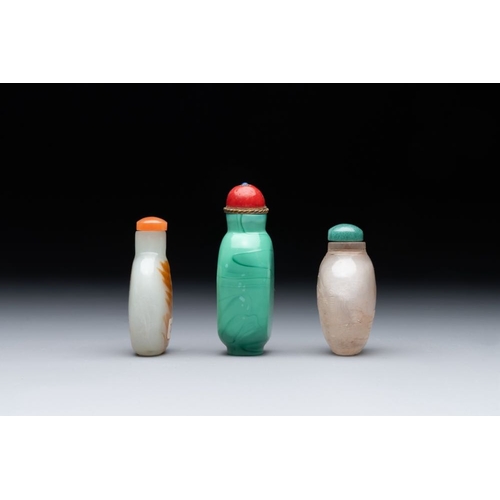 56 - Seven various Chinese jade, agate and glass snuff bottles, 19/20th C.H.: 8,6 cm (the tallest incl. s... 