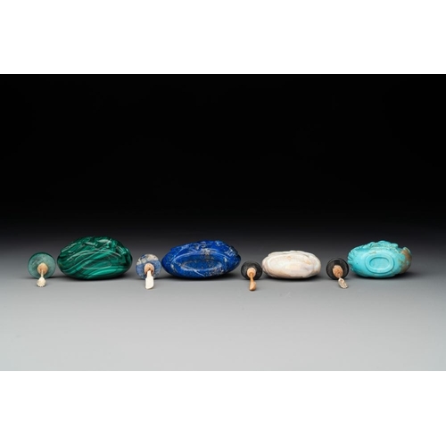 78 - Six Chinese snuff bottles in various carved gemstones, 19/20th C.H.: 10,4 cm (the tallest incl. stop... 