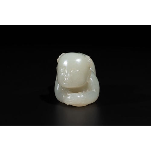 91 - A Chinese white jade carving of a reclining boy, QingDim.: 6,8 x 3,2 x 3,5 cm
 Weight.: 107 gramsThe... 