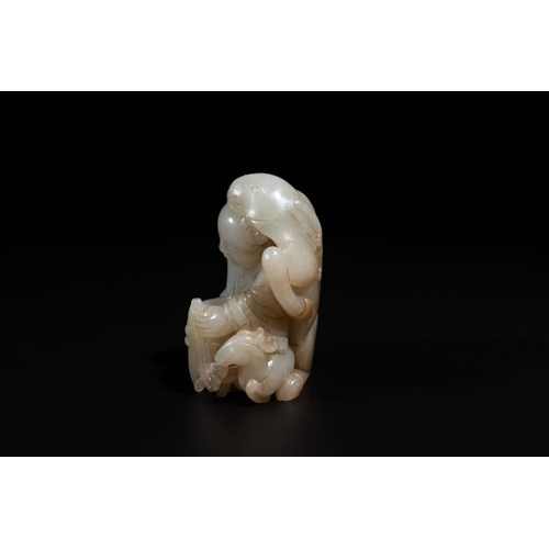 92 - A Chinese white and russet jade 'Lu Ru Feng Qin ' carving, QingDim.: 7,2 x 6,4 x 4,1 cm
 Weight: 230... 