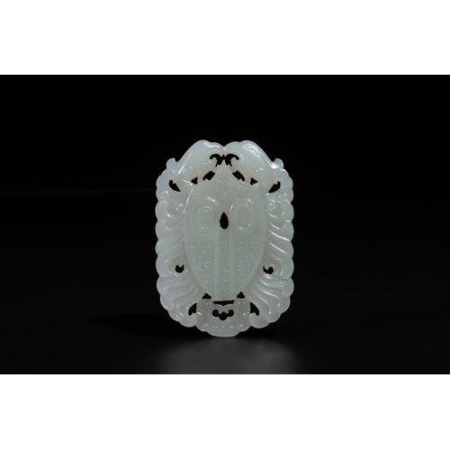 93 - A Chinese white jade 'double phoenix' plaque, Qianlong mark and possibly of the periodDim.: 5,5 x 3,... 