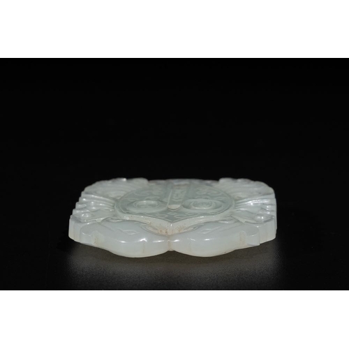 93 - A Chinese white jade 'double phoenix' plaque, Qianlong mark and possibly of the periodDim.: 5,5 x 3,... 