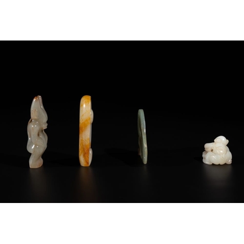 108 - Three Chinese jades and an agate belt hook, Shang and laterDim.: 7,5 x 4,6 x 1,4 cm (the brush washe... 