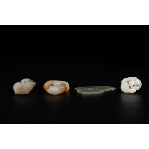 108 - Three Chinese jades and an agate belt hook, Shang and laterDim.: 7,5 x 4,6 x 1,4 cm (the brush washe... 