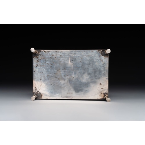 129 - A Chinese silver 'dragon' box and a tobacco box, Sheng chang mark, 19th C.Dim.: 15,5 x 10 x 7 cm (th... 