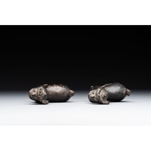 149 - A pair of Chinese bronze mythical creatures and two ewers, MingH.: 11 cm (the 'lotus' ewer)H.: 11,8 ... 