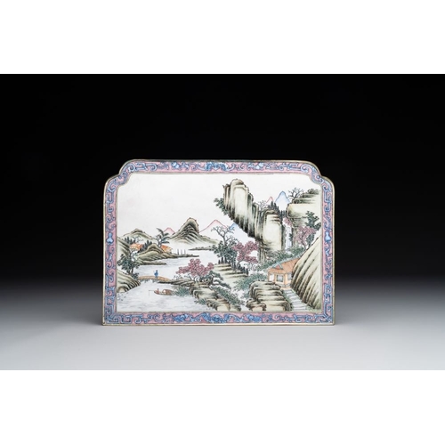 159 - A Chinese Canton enamel plaque and large dish, Qianlong mark, 19th C.Dia.: 37,5 cm (the dish)Dim.: 2... 