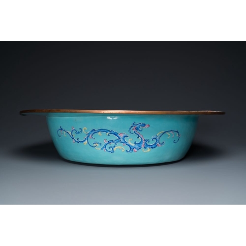 169 - An exceptionally large Chinese Canton enamel basin with floral design, YongzhengDia.: 64 cm - H.: 15... 