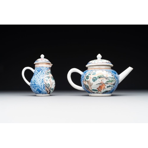 242 - A Chinese famille rose 20-piece tea service, Yongzheng/QianlongL.: 17,5 cm - H.: 8,4 cm (the teapot)... 