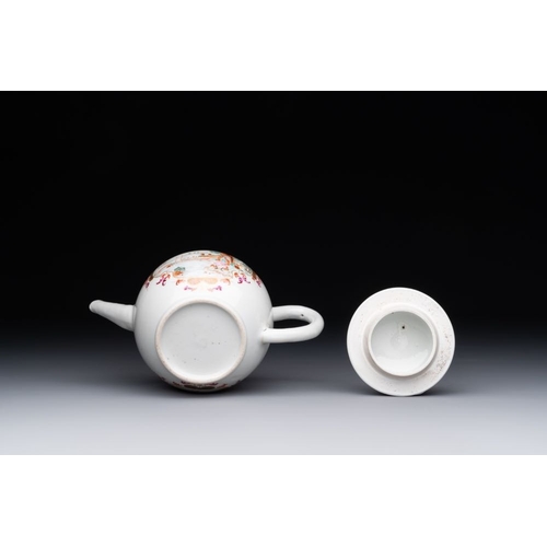 250 - A Chinese famille rose Meissen-style teapot and stand, QianlongL.: 17,5 cm - H.: 12,3 cm (the teapot... 