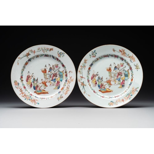 282 - Four Chinese famille rose 'ladies playing music with children' plates, QianlongDia.: 22,6 cmThe abse... 