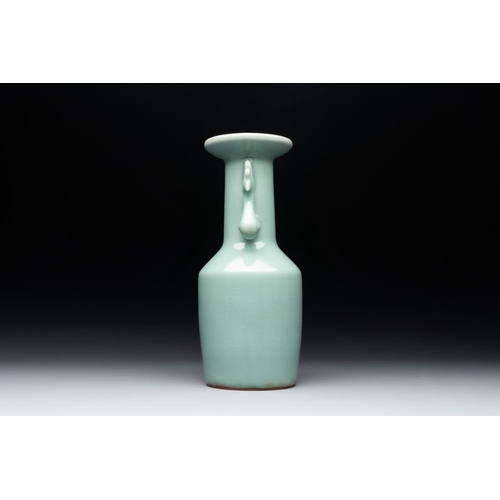 387 - A Chinese Longquan celadon 'kinuta' vase, Song/YuanH.: 27,5 cm
 Provenance: An important Belgian pri... 