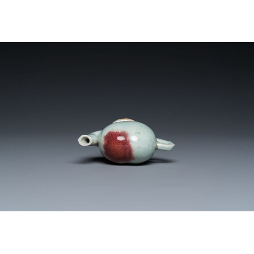 412 - A Chinese miniature peach-shaped Jun-type 'Cadogan' ewer, QianlongL.: 8 cm - H.: 6 cm
 The name 'Cad... 