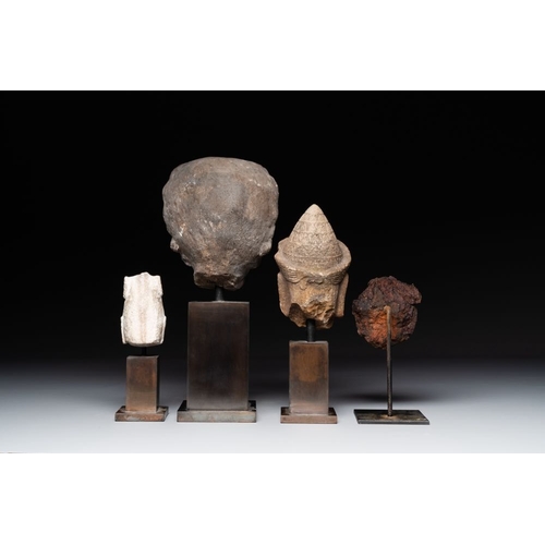 444 - A varied collection of eight pottery, stone and stucco fragments, Asia, 2nd C. B.C. and laterH.: 18 ... 