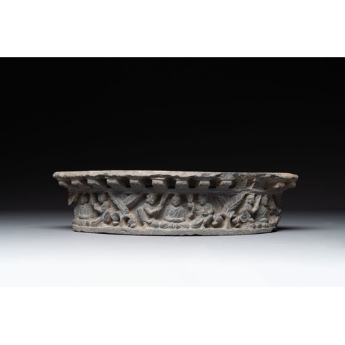 471 - Three Gandhara grey schist frieze fragments with narrative design, 1/5th C.H.: 24 cm - L.: 40 cm (th... 