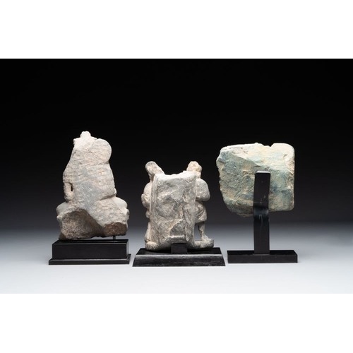 473 - Four Gandhara grey schist fragments with Buddha and Bodhisattva, 1st/3rd C.H.: 26 cm - L.: 23,5 cm (... 