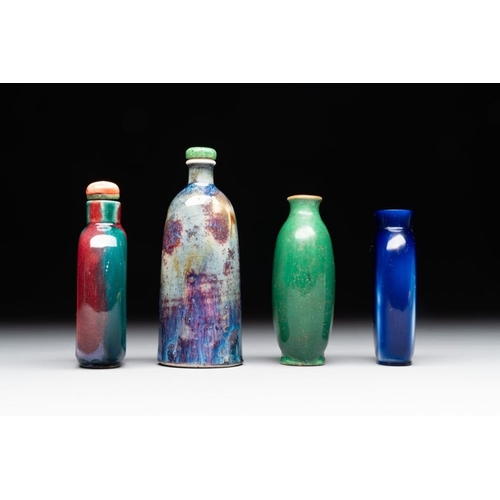 490 - Nine monochrome Chinese porcelain and glass snuff bottles, 19/20th C.H.: 10,7 cm (the tallest, incl.... 