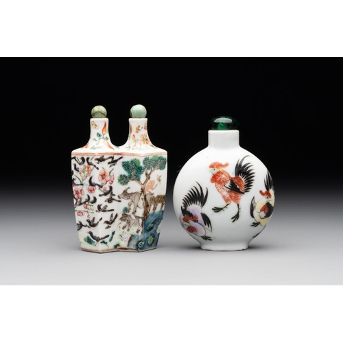 521 - A Chinese double losange-shaped '12 zodiac animals' snuff bottle and a 'roosters' snuff bottle, 19th... 