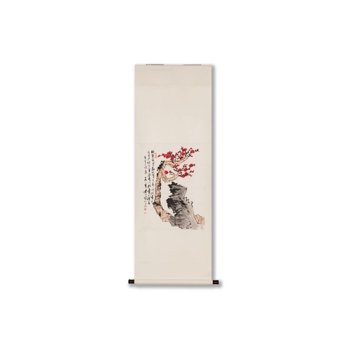 571 - Lu Yanshao (1909-1993): 'Plum blossom', ink on paper, dated 1986Dim.: 166 x 60,5 cm (the scroll)Dim.... 