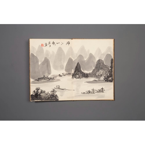 594 - Three Chinese albums: Xu Beihong (1895-1953), Bada Shanren å«å¤§äºº(1626-1705) and anonymous, ink a... 