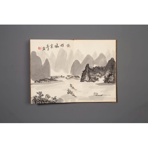 594 - Three Chinese albums: Xu Beihong (1895-1953), Bada Shanren å«å¤§äºº(1626-1705) and anonymous, ink a... 