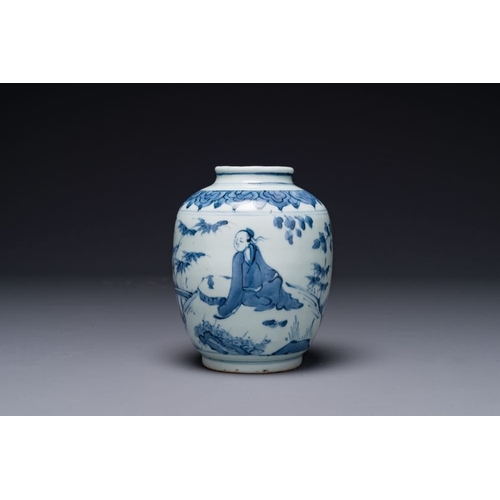 842 - A Chinese blue and white 'sage' jar, MingH.: 15,5 cmThe absence of a condition report does not imply... 