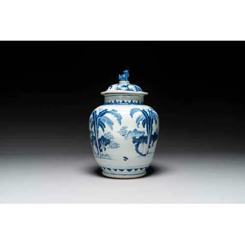 863 - A Chinese blue and white 'Jia Guan Jin Jue' vase and cover, Transitional periodH.: 36,5 cm (incl. co... 